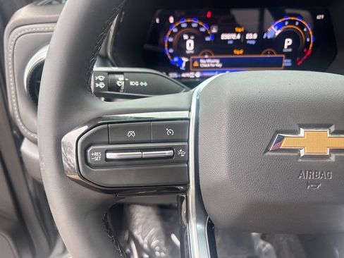 Used 2024 Chevrolet Colorado LT w/ LT Convenience Package image 21