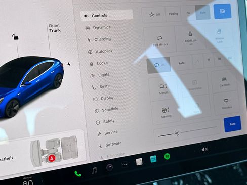 Used 2018 Tesla Model 3 Long Range image 20