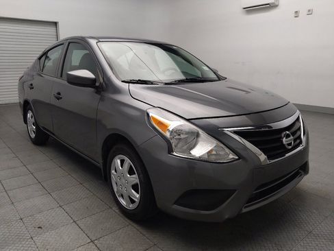 Used 2019 Nissan Versa S Plus FWD image 13