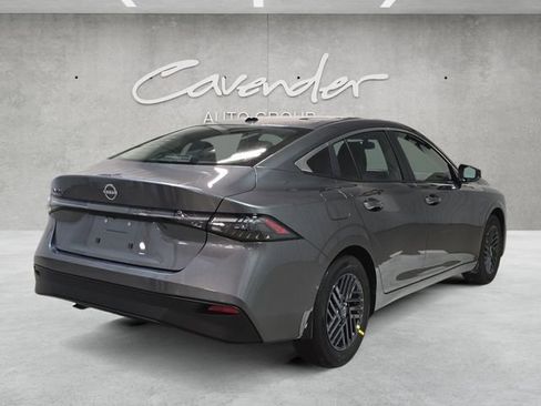 New 2026 Nissan Sentra SV FWD image 16