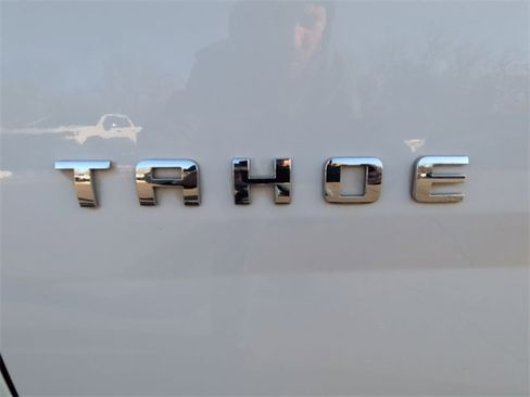 Used 2019 Chevrolet Tahoe LT image 32