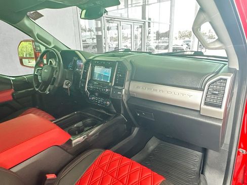 Used 2019 Ford F450 Lariat w/ Lariat Value Package AWD/4WD image 28