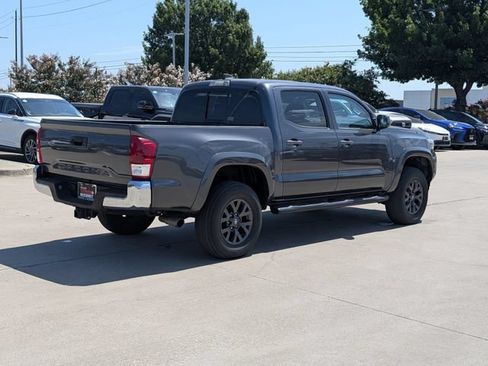 Used 2023 Toyota Tacoma SR5 AWD/4WD image 6