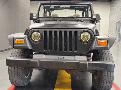 Used 2001 Jeep Wrangler SE image 7