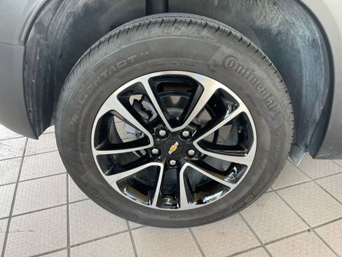 Used 2025 Chevrolet TrailBlazer LT image 28