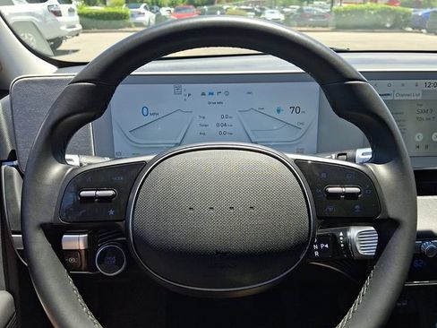 Used 2024 Hyundai Ioniq 5 SE RWD image 21