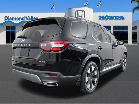 New 2026 Honda Pilot Elite image 3