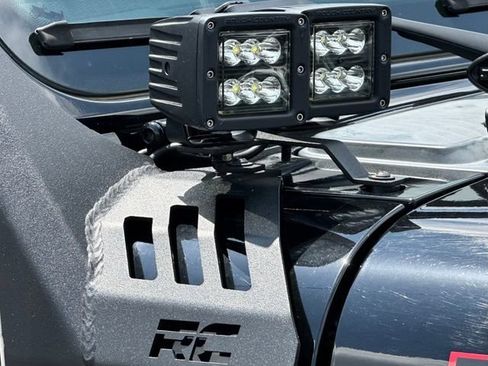 Used 2021 Jeep Wrangler Unlimited Rubicon AWD/4WD image 3