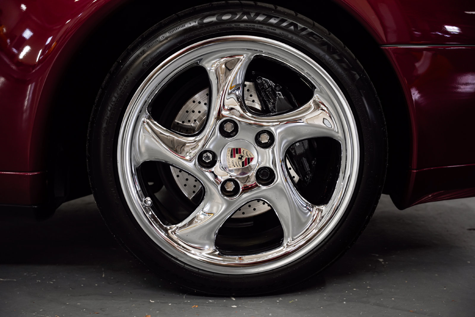 Used 1997 Porsche 911 Carrera RWD image 51