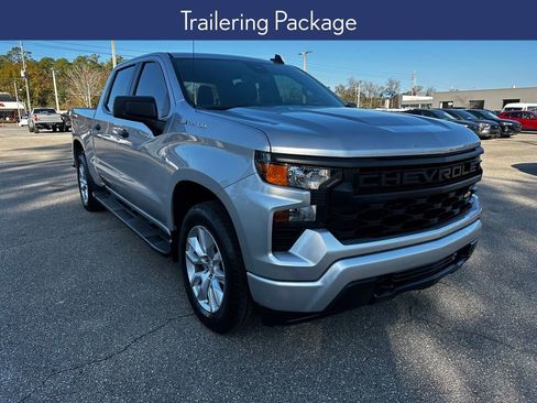 Used 2022 Chevrolet Silverado 1500 Custom image 9