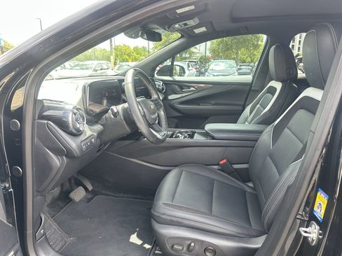 Used 2024 Chevrolet Blazer EV LT AWD/4WD image 16