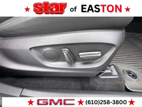 Used 2024 Toyota Crown Platinum image 12