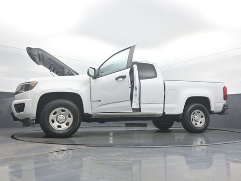 Used 2016 Chevrolet Colorado W/T image 49