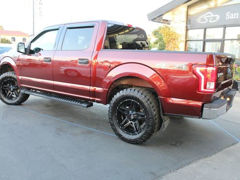Used 2017 Ford F150 XLT AWD/4WD image 3