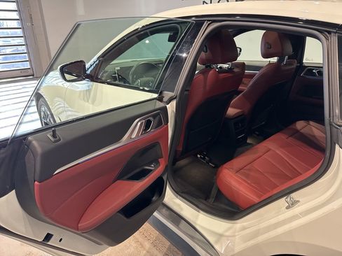 Used 2023 BMW i4 eDrive35 w/ Premium Package image 33