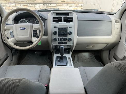 Used 2009 Ford Escape XLT image 14