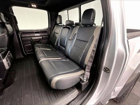 Used 2017 Ford F150 Raptor w/ Equipment Group 802A Luxury AWD/4WD image 19