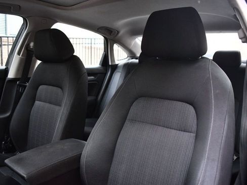 Used 2022 Honda Civic EX image 16