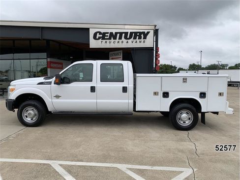 Used 2016 Ford F350 XL w/ Power Equipment Group AWD/4WD image 4