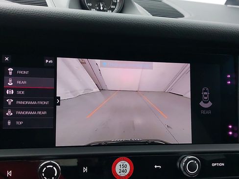 Certified 2026 Porsche Macan AWD/4WD image 26