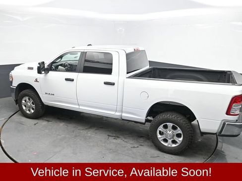 Used 2024 RAM 2500 Big Horn AWD/4WD image 23