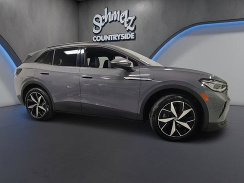 Used 2023 Volkswagen ID.4 Pro S Plus image 3