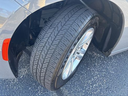 Used 2023 Dodge Charger SXT image 9