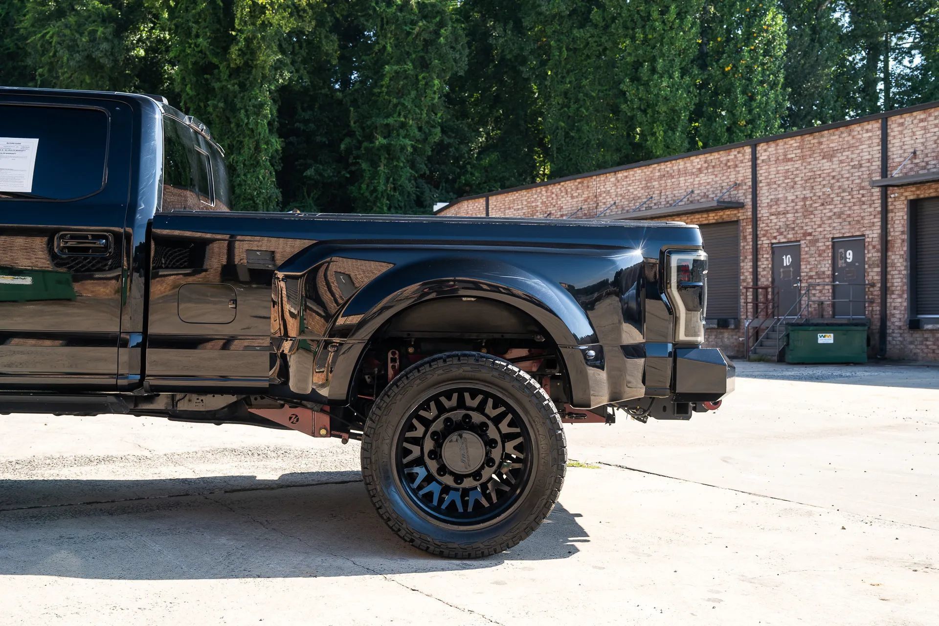 Used 2022 Ford F450 Platinum w/ FX4 Off-Road Package AWD/4WD image 5