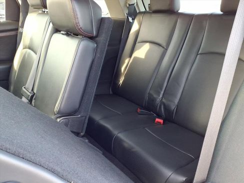 Used 2019 Dodge Journey GT image 19