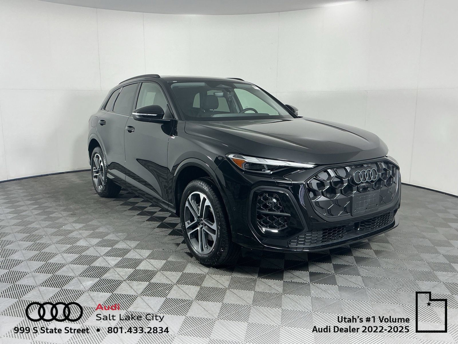 New 2026 Audi Q5 2.0T AWD/4WD image 1