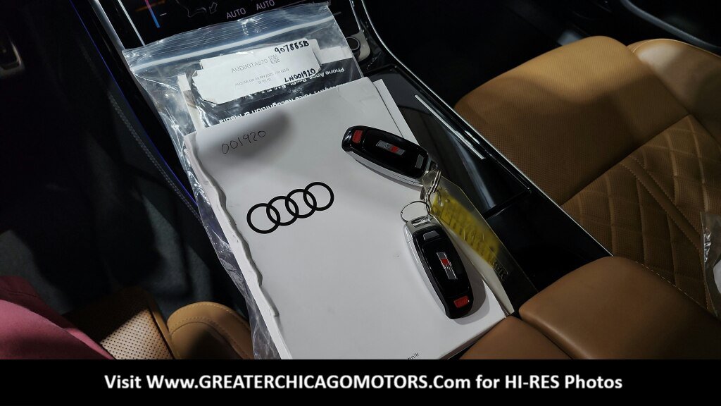 Used 2020 Audi S8 L w/ S8 Executive Package AWD/4WD image 27