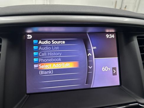 Used 2017 Nissan Pathfinder S FWD image 18