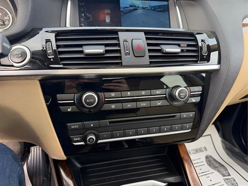 Used 2017 BMW X3 xDrive28i image 25