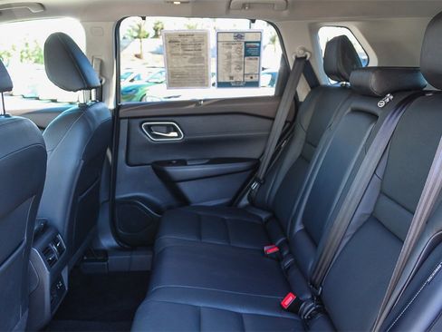 Used 2021 Nissan Rogue SL image 23