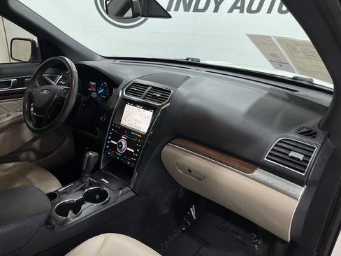 Used 2018 Ford Explorer Limited w/ Equipment Group 301A image 19
