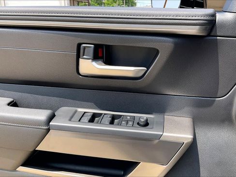 New 2026 Toyota Tundra SR5 AWD/4WD image 18