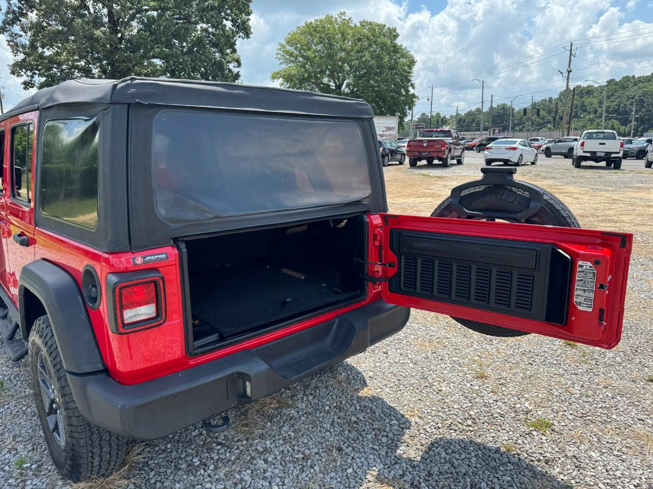 Used 2021 Jeep Wrangler Unlimited Sport AWD/4WD image 17