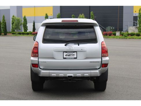 Used 2005 Toyota 4Runner Sport AWD/4WD image 3