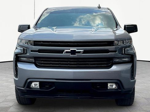 Used 2020 Chevrolet Silverado 1500 RST w/ RST Value Package AWD/4WD image 2