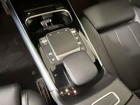 Used 2023 Mercedes-Benz GLA 250 4MATIC w/ Premium Package image 22