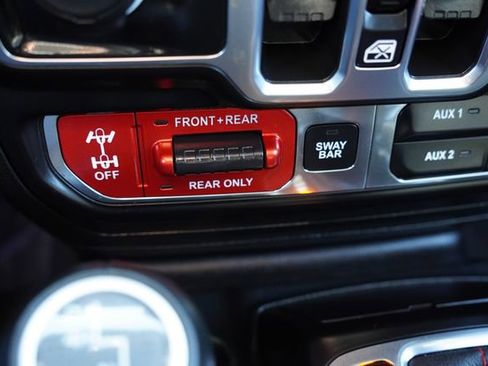 Certified 2020 Jeep Wrangler Unlimited Rubicon image 28