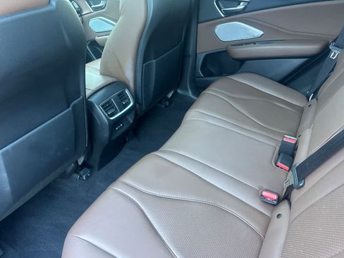 Used 2023 Acura RDX FWD w/ Technology Package image 12