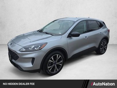 Used 2022 Ford Escape SE w/ SE Sport Appearance Package
