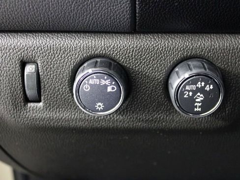 Used 2022 Chevrolet Colorado ZR2 AWD/4WD image 20