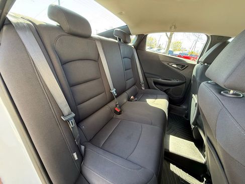Used 2020 Chevrolet Malibu LS FWD image 24