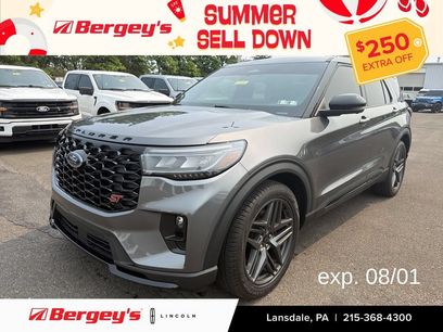 Used 2025 Ford Explorer ST