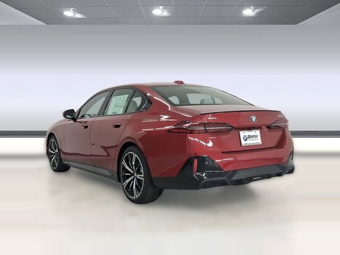 New 2026 BMW 530i xDrive 530i xDrive w/ M Sport Package image 3