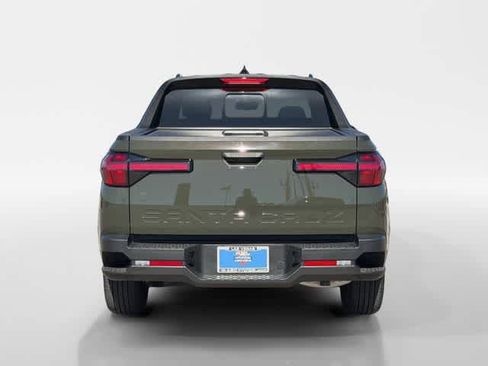 Certified 2026 Hyundai Santa Cruz SEL FWD image 4