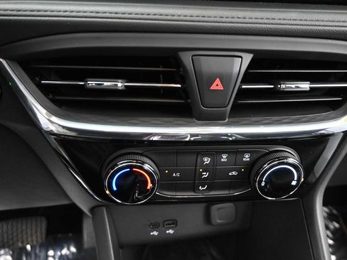 Used 2025 Buick Encore GX Sport Touring w/ Advanced Technology Package AWD/4WD image 25