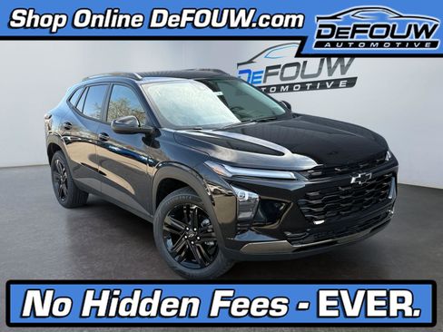 New 2026 Chevrolet Trax ACTIV image 1